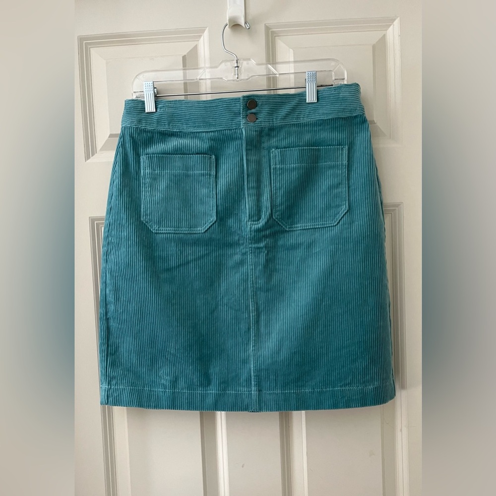 Women’s Loft teal blue corduroy flat front skirt w/large front pockets 6T cotton